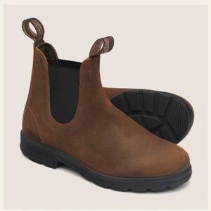Tobacco Suede Blundstones
